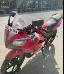 Yamaha YZF-R15 150cc 2011