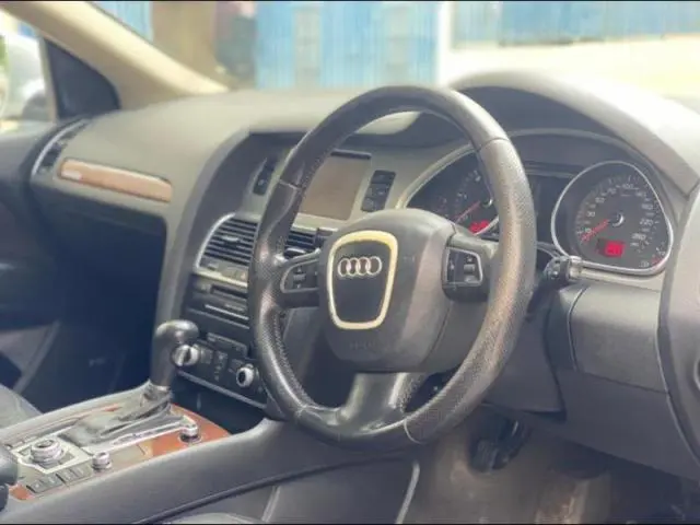 Audi Q7 3.0 TDI Quattro Premium 2011