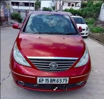 Tata Indica Vista Quadrajet VX Tech 2013