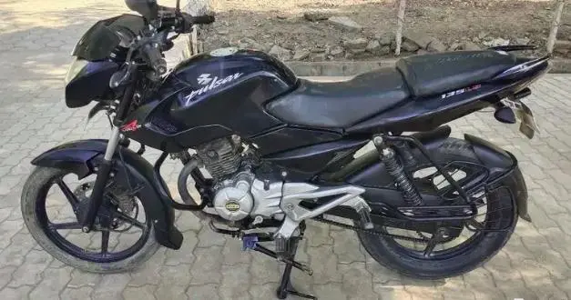 Bajaj Pulsar 135LS 2015
