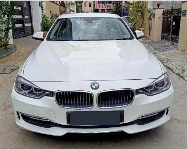 BMW 3 Series 320d Luxury Line 2013