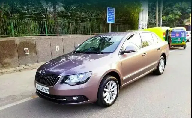Skoda Superb Elegance 2.0 TDI CR AT 2014