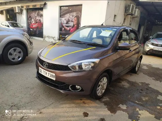 Tata Tiago Revotron XZ 2016