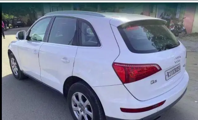 Audi Q5 2.0 TDI QUATTRO 2011