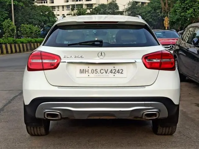 Mercedes-Benz GLA 200 Sport 2016