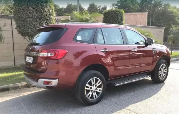 Ford Endeavour Titanium 3.2 4x4 AT 2018