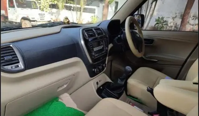 Mahindra Bolero Neo N10 2021