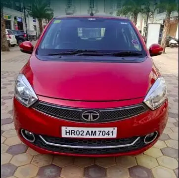 Tata Tiago Revotron XZ 2017
