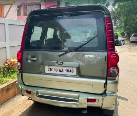 Mahindra Scorpio SLX 2010