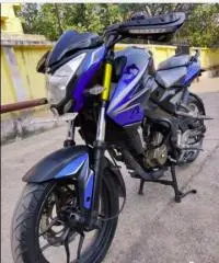 Bajaj Pulsar NS200 2015