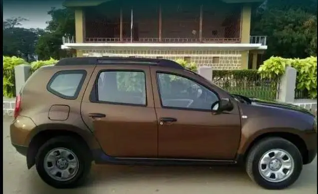 Renault Duster PETROL RXL 2013