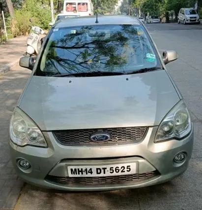 Ford Fiesta TITANIUM PLUS DIESEL 2013
