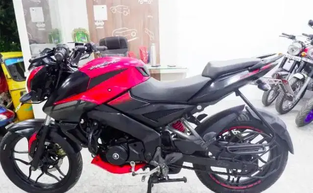 Bajaj Pulsar NS160 Rear Disc ABS 2020