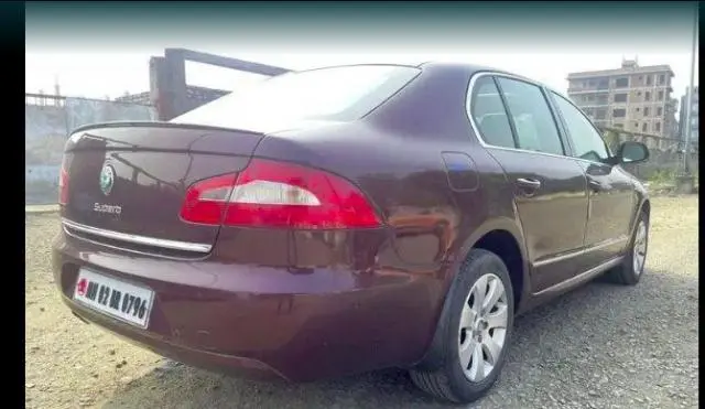 SKODA SUPERB Ambition 1.8 TSI MT 2011