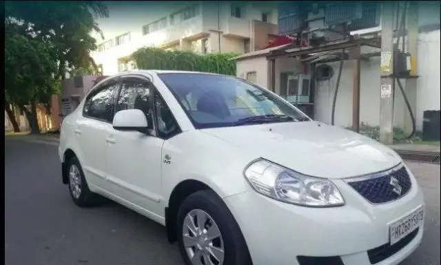 Maruti Suzuki SX4 VXi BS-IV 2013