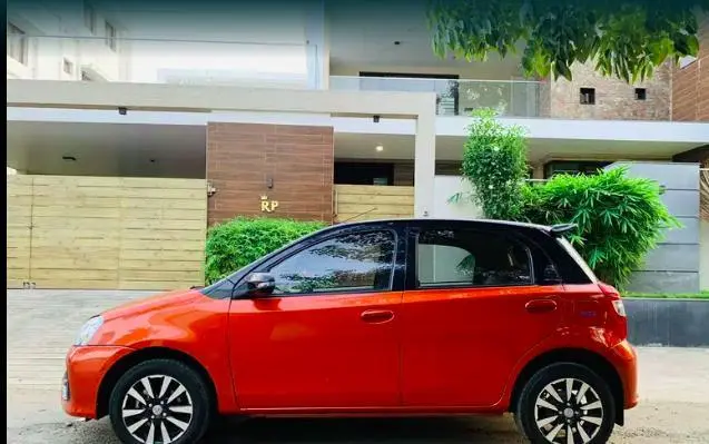 Toyota Etios Liva VX 2020