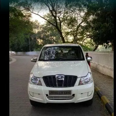 Mahindra Xylo E6 CELEBRATION 2011