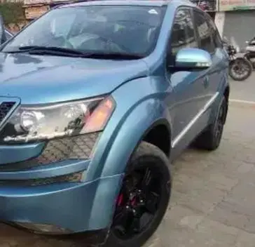 Mahindra XUV500 W8 2013