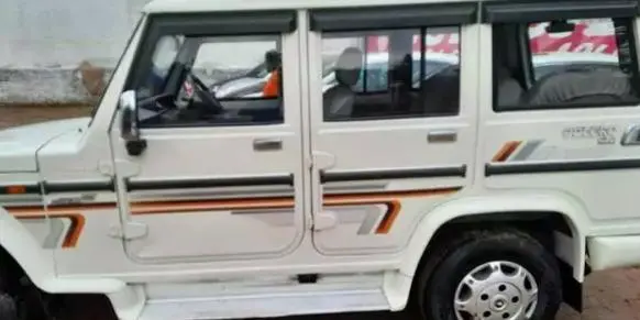 Mahindra Bolero SLE BS III 2015