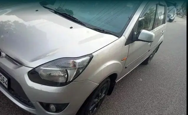 Ford Figo ZXI DURATEC 1.2 2011