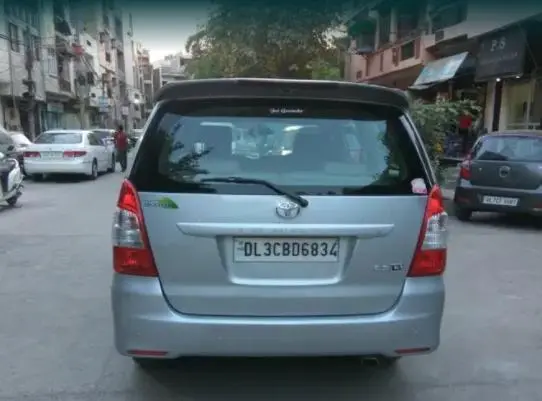 Toyota Innova 2.5 G (Diesel) 8 Seater BS IV 2013