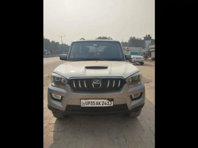 Mahindra Scorpio Adventure LE 2WD 2016