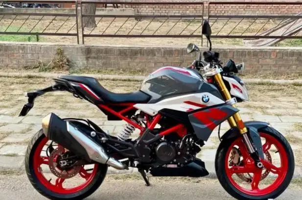 BMW G 310 R BS6 2021