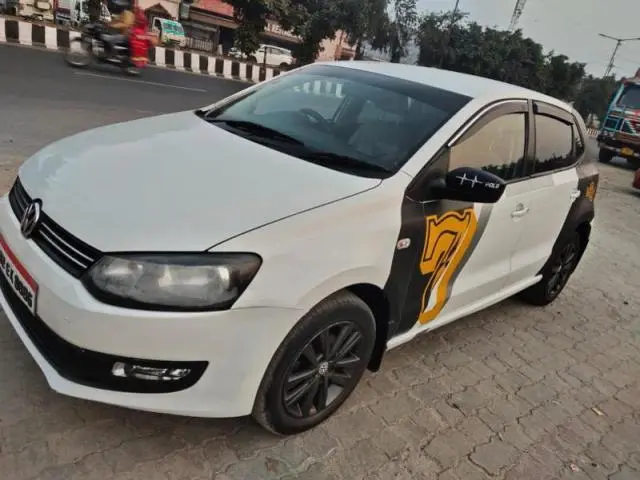 Volkswagen Polo Comfortline 1.2L (D) 2012