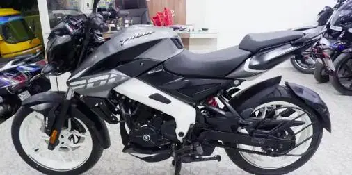 Bajaj Pulsar NS200 ABS BS6 2021