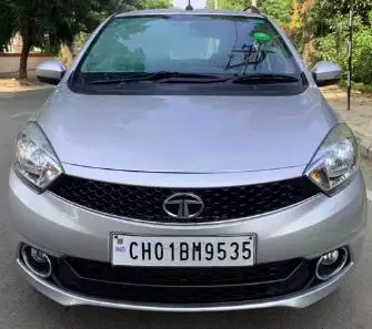 Tata Tiago Revotron XZ 2017