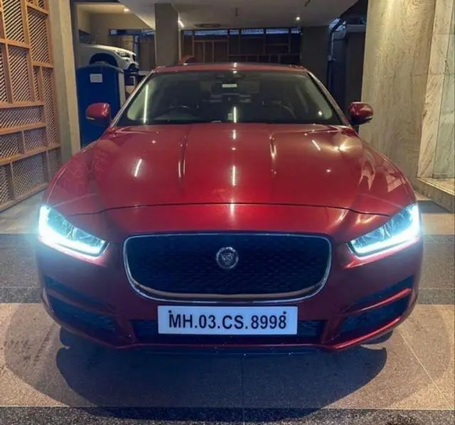 Jaguar XE Portfolio 2017