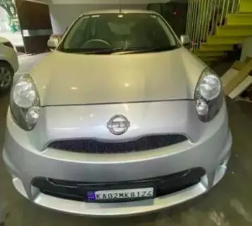 Nissan Micra XV CVT 2015