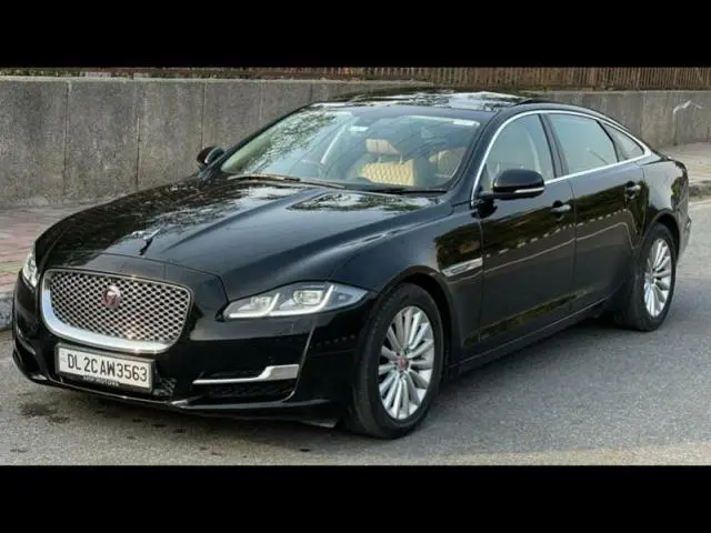 Jaguar XJ 3.0 L Portfolio 2017