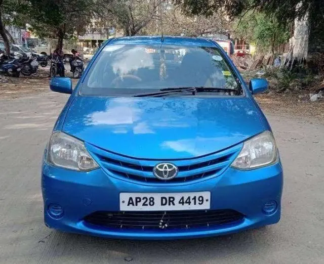 Toyota Etios Liva GD 2012
