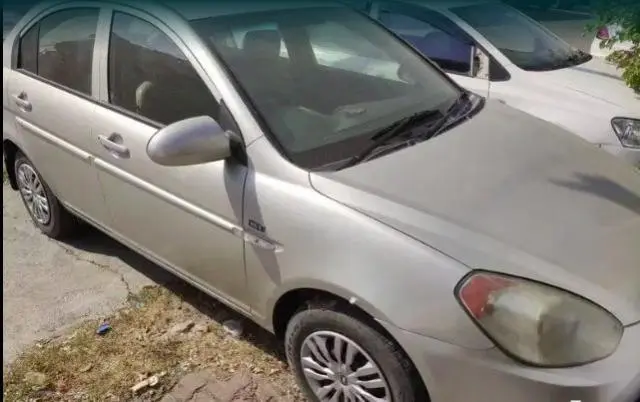 Hyundai Verna VGT CRDI SX 1.5 2009