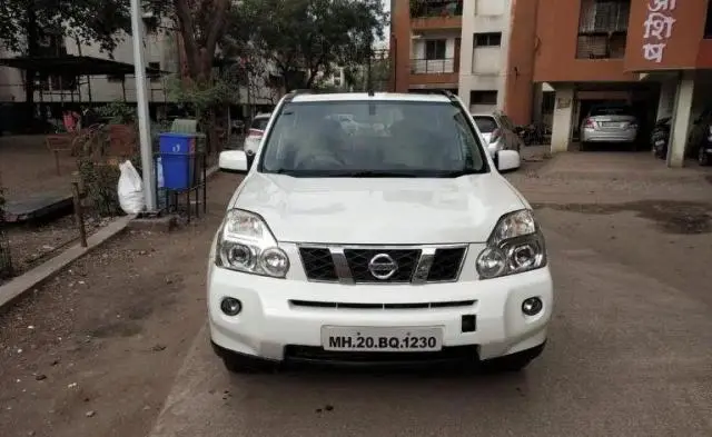 Nissan X-Trail SLX MT 2011