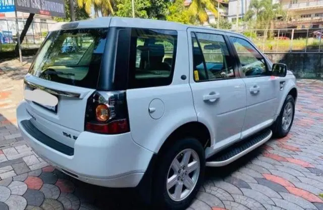 Land Rover Freelander 2.0 SE 2014