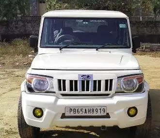 Mahindra Bolero SLE 2016