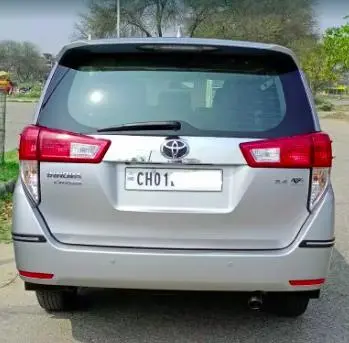 Toyota Innova Crysta 2.4 VX 7 STR 2017