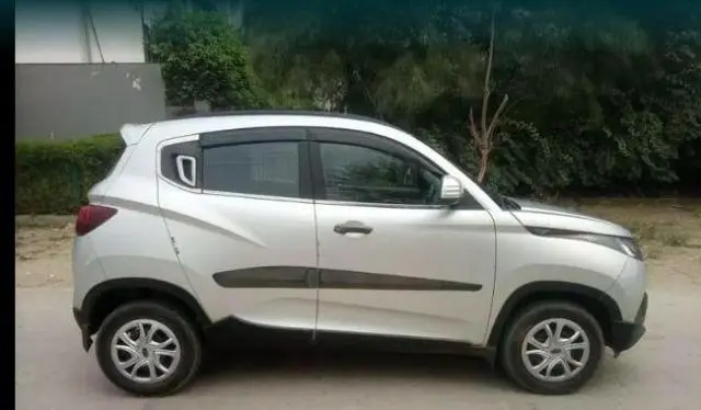 Mahindra KUV100 K6+ D 5 STR 2016