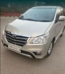 Toyota Innova 2.5 VX 7 STR BS IV 2014