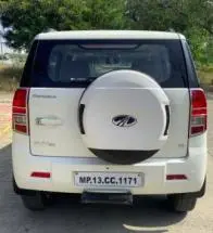 Mahindra TUV300 T8 2018