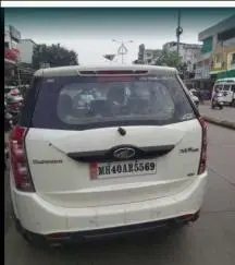 Mahindra XUV500 W6 4X2 2016