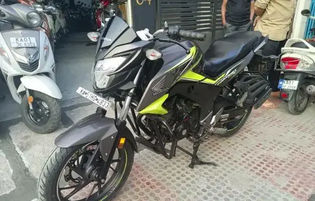 Honda CB Hornet 160R STD 2019