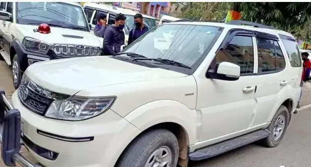 Tata Safari Storme EX 2016