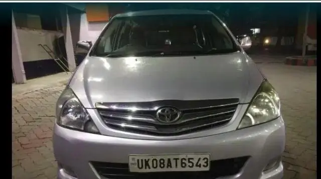 Toyota Innova 2.5 V 7 STR 2009