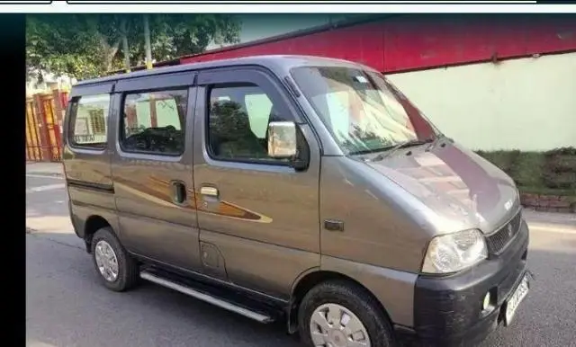 Maruti Suzuki Eeco 5 STR With A/C+HTR 2017