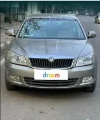 Skoda Laura Ambiente 1.9 TDI 2012