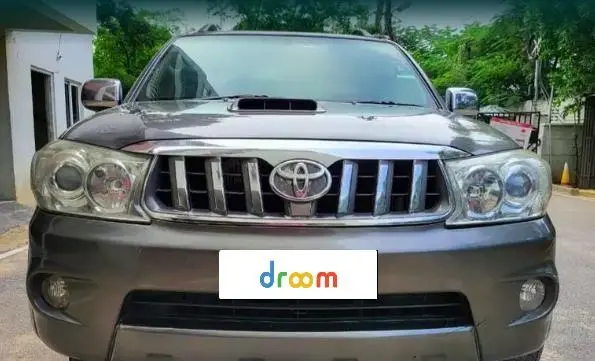 Toyota Fortuner 3.0 MT 4X4 2009