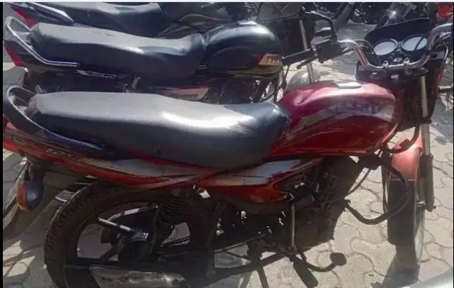 Bajaj Platina 100cc 2011